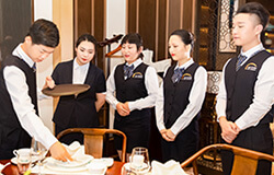 2022年?？凭频旯芾矸?wù)專業(yè) 開啟職業(yè)新篇章